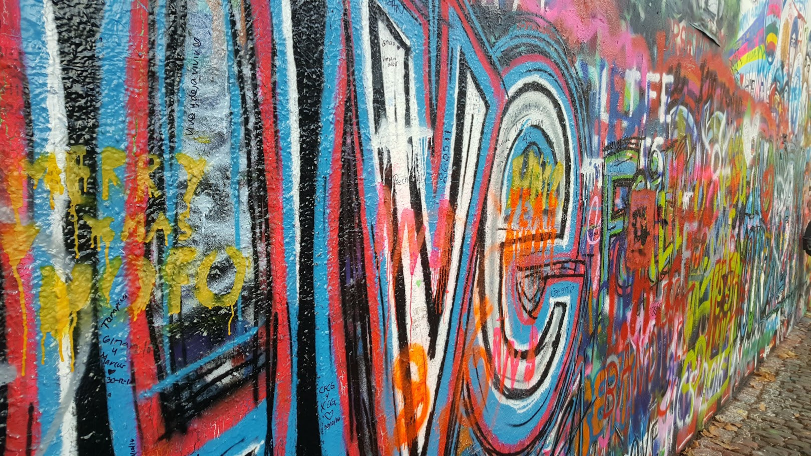 Vivid Wall of Expression