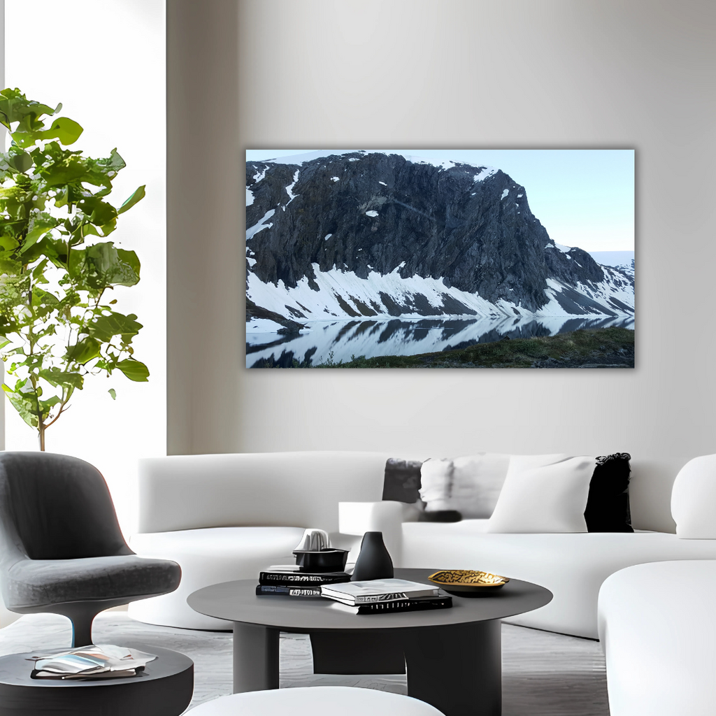 Mirror of the Mountain
